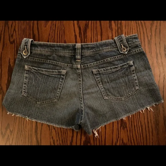 Streetwear Society Shorts - Picture 2 of 3